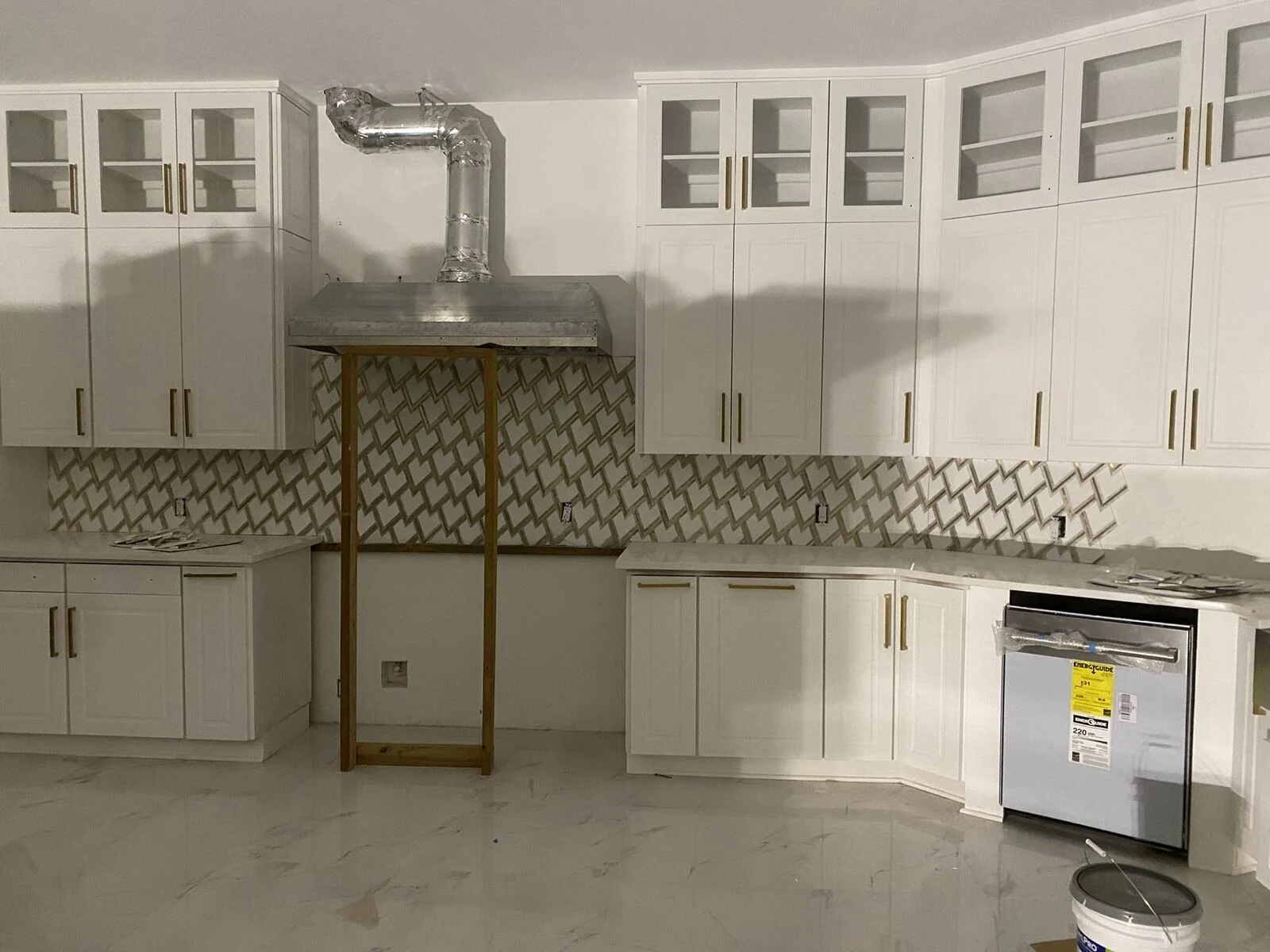 Kitchen Cabinet and Backsplash Renovation